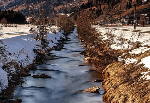 Winterfluss in Tassenbach